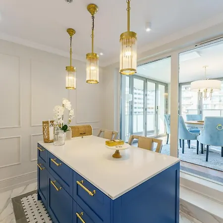 3l Kasprowicza Vip 아파트 *